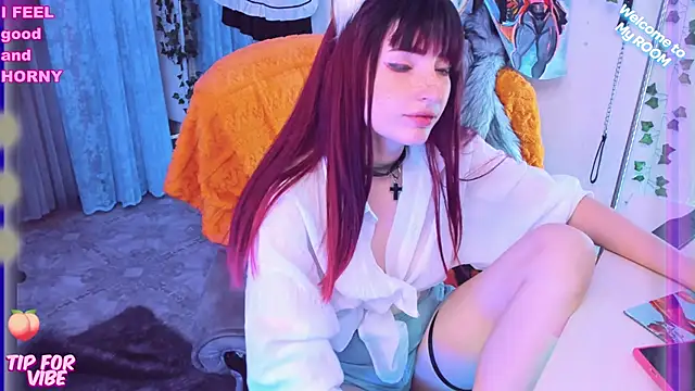 Toxic Ellies online show from February 15, 5:39 pm