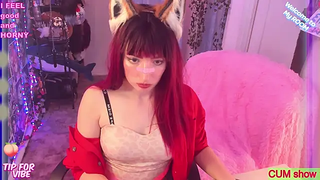 Toxic Ellies online show from February 26, 1:41 pm