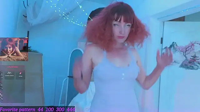 Toxic Ellies online show from June 20, 2:31 pm
