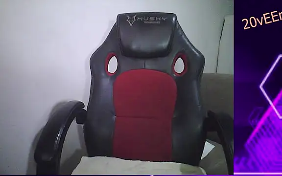 20vEEr online show from February 15, 6:01 pm