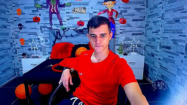 ADAM HOT online show from October 18, 9:26 pm