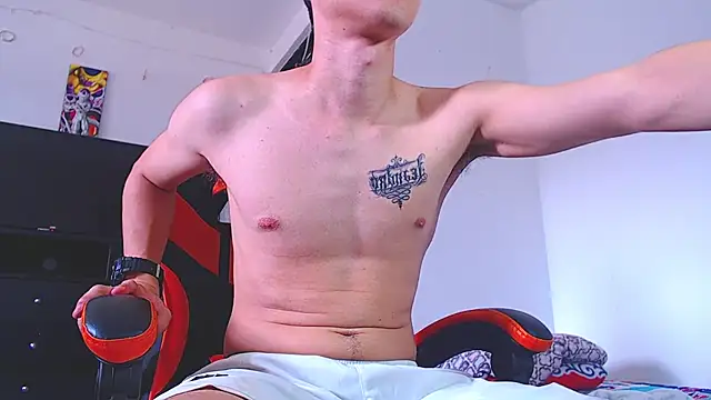 ADAM HOT online show from March 7, 4:48 pm