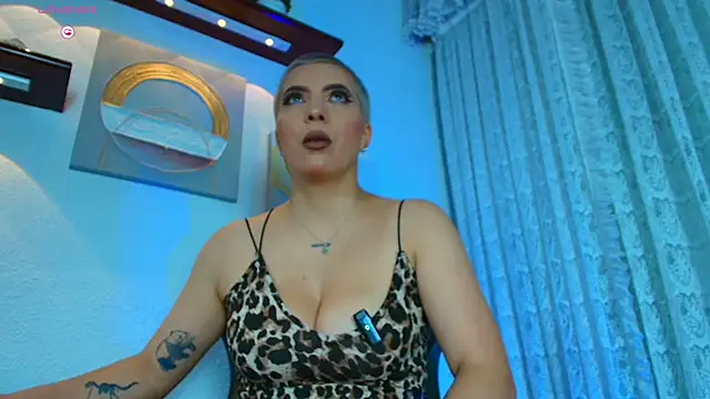 Snapshot of Camila_Chainn chatting on September 10, 7:52 am Camila Chainn online show from September 10, 7:52 am