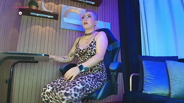 Snapshot of Camila_Chainn chatting on October 27, 12:42 pm Camila Chainn online show from October 27, 12:42 pm