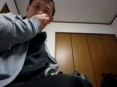 Snapshot of 07YUKIO chatting on February 5, 2:37 pm 07YUKIO online show from February 5, 2:37 pm