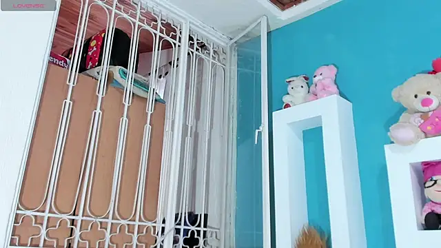 Cuty sexy hot online show from July 12, 11:56 am