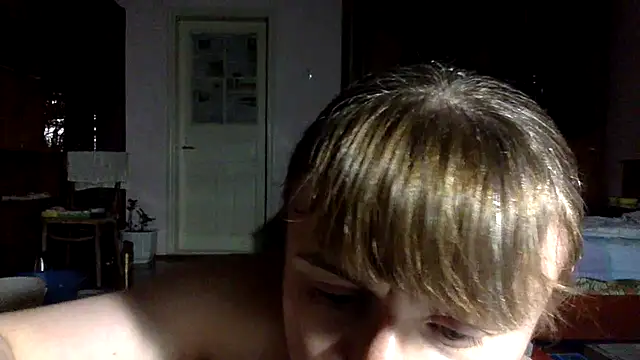 Snapshot of KlavdiaPetrivna chatting on November 16, 9:20 pm KlavdiaPetrivna online show from November 16, 9:20 pm