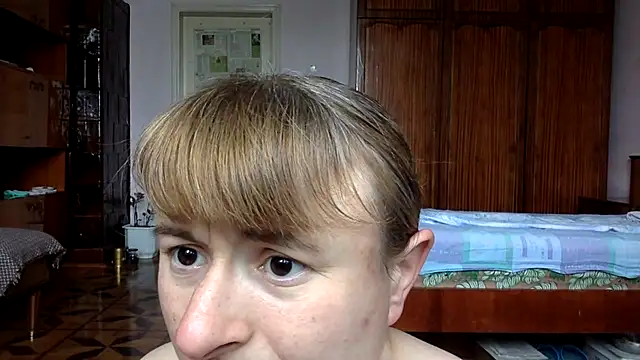 Snapshot of KlavdiaPetrivna chatting on July 11, 8:06 am KlavdiaPetrivna online show from July 11, 8:06 am