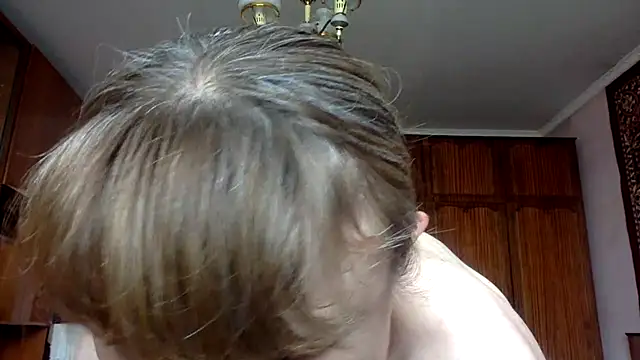Snapshot of KlavdiaPetrivna chatting on July 28, 7:59 am KlavdiaPetrivna online show from July 28, 7:59 am