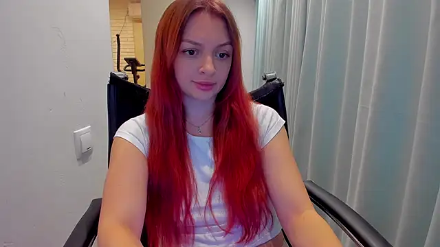 Snapshot of realfairy chatting on March 3, 9:26 pm realfairy online show from March 3, 9:26 pm