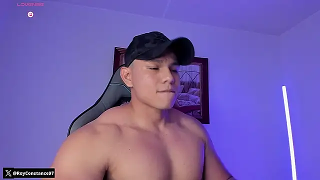 RoyConstance online show from December 16, 3:33 am