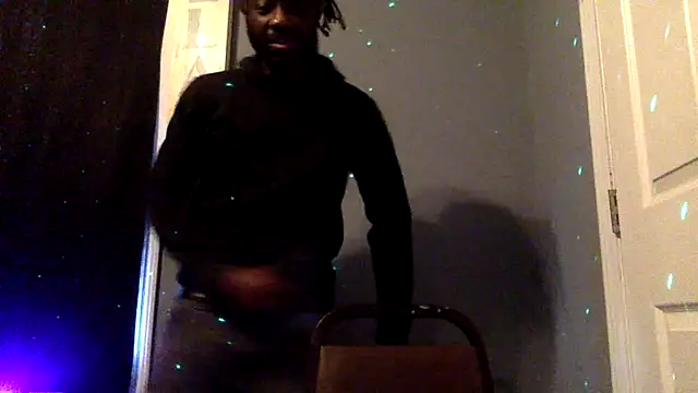 Snapshot of shomeagudtyme chatting on November 28, 7:38 pm shomeagudtyme online show from November 28, 7:38 pm