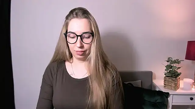 AriaDesire online show from January 14, 12:11 pm