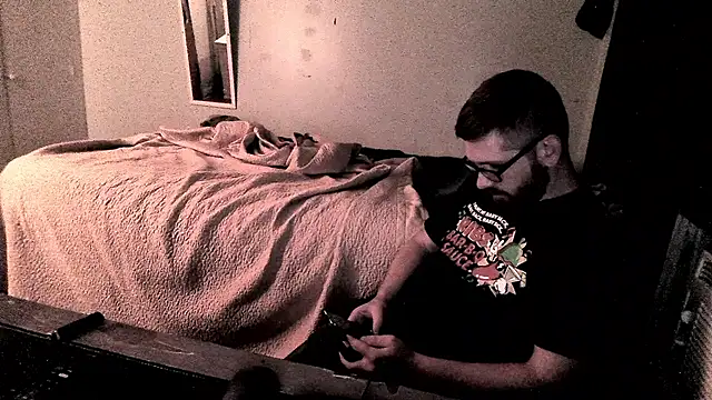 Snapshot of Brobun4fun chatting on November 23, 1:05 am Brobun4fun online show from November 23, 1:05 am