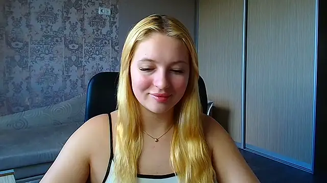 Milka kiss  online show from June 26, 11:14 am