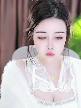 Qiaoqiao  online show from February 3, 7:42 pm