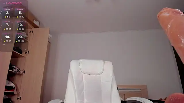 mirida fox online show from March 1, 12:28 am