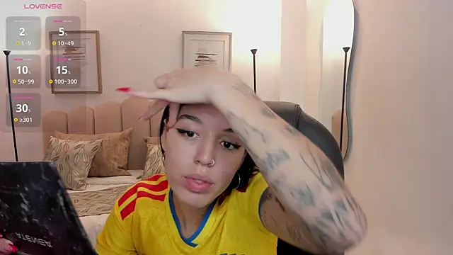 Snapshot of zoee_jackson chatting on July 3, 6:25 pm zoee jackson online show from July 3, 6:25 pm