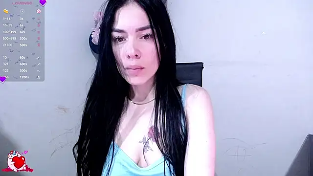 Snapshot of katty_8 chatting on July 30, 9:41 am katty 8 online show from July 30, 9:41 am