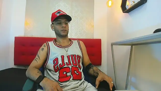 Andrey u92 online show from December 2, 7:42 pm