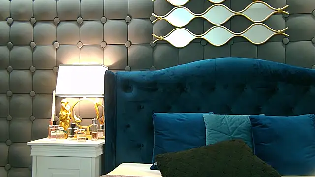 LeyaCass online show from January 24, 10:43 am