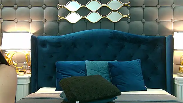 LeyaCass online show from January 26, 7:32 am