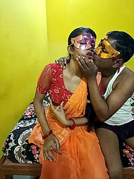 Snapshot of Rashili_Riya chatting on September 18, 6:59 am Rashili Riya online show from September 18, 6:59 am