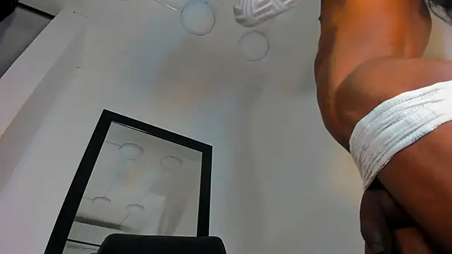 Snapshot of vera_candella chatting on July 25, 12:25 pm vera candella online show from July 25, 12:25 pm