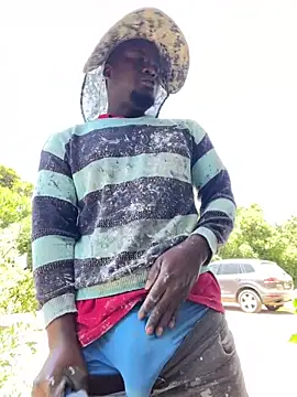 Andricastro online show from December 6, 3:55 pm