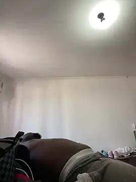 Snapshot of Andricastro chatting on December 13, 9:41 pm Andricastro online show from December 13, 9:41 pm