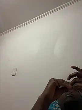 Snapshot of Andricastro chatting on February 16, 2:20 am Andricastro online show from February 16, 2:20 am