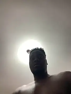 Snapshot of Andricastro chatting on February 28, 1:05 am Andricastro online show from February 28, 1:05 am