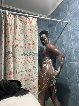 Snapshot of Andricastro chatting on March 5, 12:16 am Andricastro online show from March 5, 12:16 am