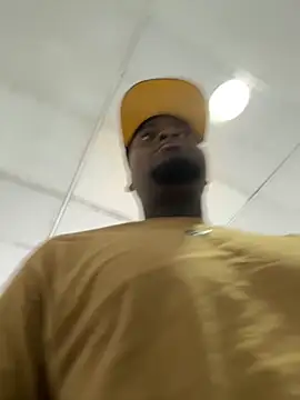 Snapshot of Andricastro chatting on September 8, 9:25 pm Andricastro online show from September 8, 9:25 pm