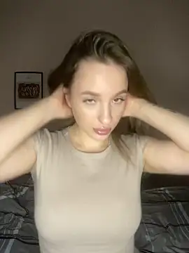 Snapshot of EdnaBradley chatting on December 17, 2:01 pm EdnaBradley online show from December 17, 2:01 pm