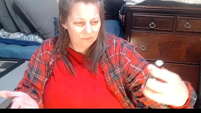 Snapshot of ladyscarlotta chatting on January 25, 12:06 am ladyscarlotta online show from January 25, 12:06 am