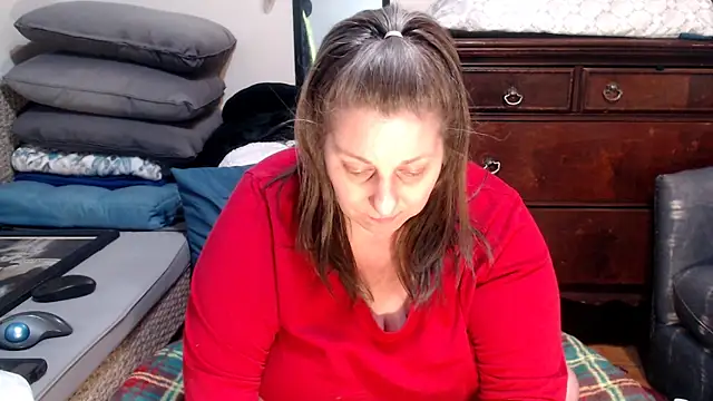 Snapshot of ladyscarlotta chatting on February 1, 5:49 am ladyscarlotta online show from February 1, 5:49 am