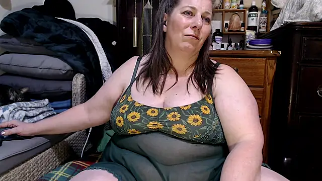 Snapshot of ladyscarlotta chatting on March 13, 9:26 pm ladyscarlotta online show from March 13, 9:26 pm
