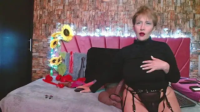 Snapshot of Isabelle_Lov18 chatting on December 31, 7:31 am Isabelle Lov18 online show from December 31, 7:31 am