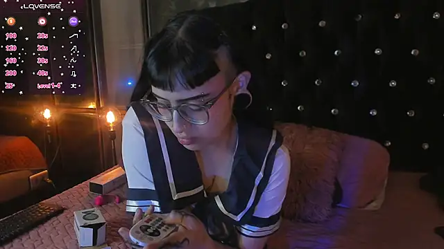 Snapshot of Cintya_Kros chatting on October 29, 7:15 pm Cintya Kros online show from October 29, 7:15 pm