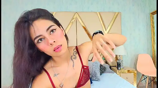 Snapshot of NicoleEsposito chatting on January 19, 2:04 am NicoleEsposito online show from January 19, 2:04 am