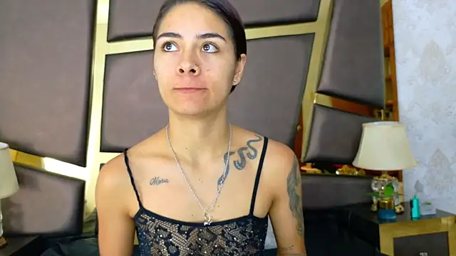 Snapshot of NicoleEsposito chatting on October 15, 12:38 pm NicoleEsposito online show from October 15, 12:38 pm