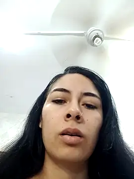 NicoleEsposito online show from April 25, 12:41 pm