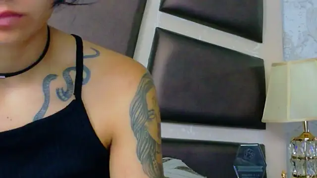 Snapshot of NicoleEsposito chatting on July 4, 12:55 pm NicoleEsposito online show from July 4, 12:55 pm