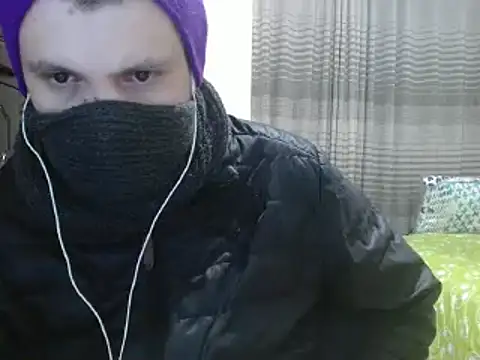 Snapshot of camiloking1720 chatting on January 20, 10:18 am camiloking1720 online show from January 20, 10:18 am