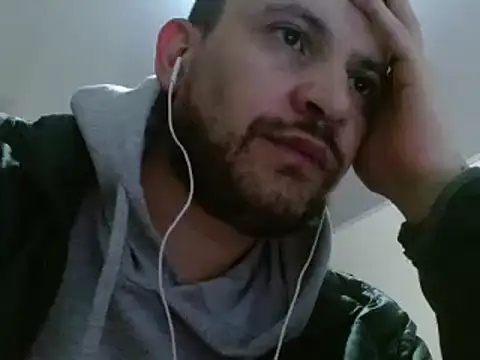 Snapshot of camiloking1720 chatting on January 24, 7:08 am camiloking1720 online show from January 24, 7:08 am