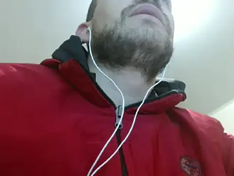 Snapshot of camiloking1720 chatting on January 25, 8:42 am camiloking1720 online show from January 25, 8:42 am