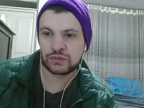 Snapshot of camiloking1720 chatting on January 28, 10:45 am camiloking1720 online show from January 28, 10:45 am