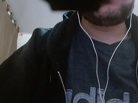 Snapshot of camiloking1720 chatting on September 12, 6:46 am camiloking1720 online show from September 12, 6:46 am