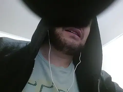 Snapshot of camiloking1720 chatting on September 13, 9:36 pm camiloking1720 online show from September 13, 9:36 pm